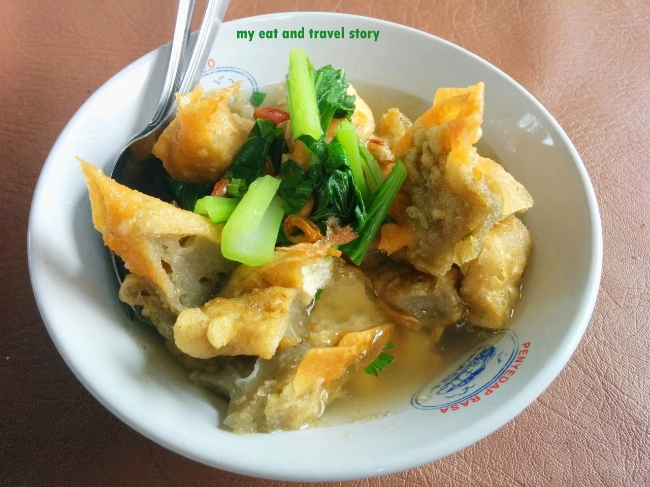 Batagor Kuah Batagor Pelangi — batagor khas Bandung